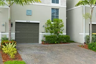 824 SE 18th St, Homestead, FL 33034 - Photo 1