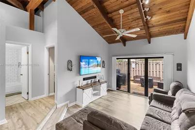 8025 SW 21st Ct, Davie, FL 33324 - Photo 1