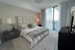 88 SW 7, Miami, FL 33131 - Photo 1