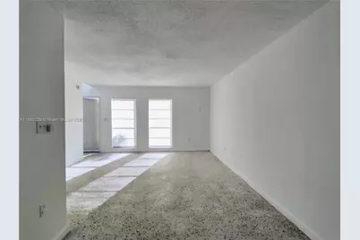 921 SW 7th St #5, Miami, FL 33130 - Photo 1