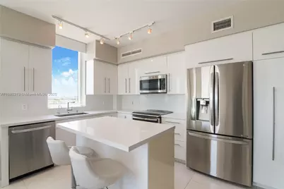 1745 E Hallandale Beach Blvd #807W, Hallandale Beach, FL 33009 - Photo 1