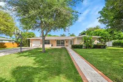 505 NW 20th St, Homestead, FL 33030 - Photo 1