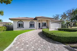 9201 SW 170th Ln, Palmetto Bay, FL 33157 - Photo 1