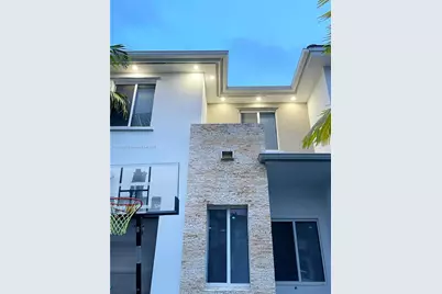 17523 SW 153rd Ct, Miami, FL 33187 - Photo 1