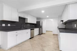 8645 SW 128th St, Miami, FL 33156 - Photo 1