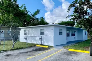 1709 NW 7th St, Fort Lauderdale, FL 33311 - Photo 1