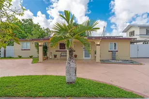 10920 SW 41st St, Miami, FL 33165 - Photo 1
