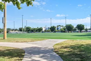 630 NE 12th Ave, Fort Lauderdale, FL 33304 - Photo 1