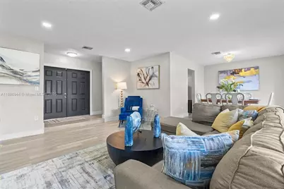 1465 NW 181st St, Miami Gardens, FL 33169 - Photo 1