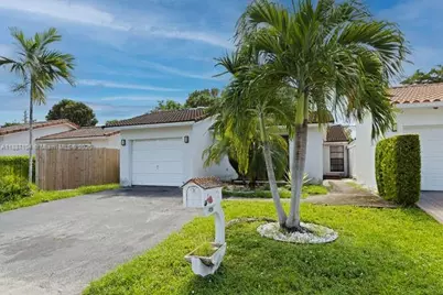 7126 SW 103rd Pl, Miami, FL 33173 - Photo 1