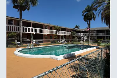 160 NE 8th Ave #25A, Hallandale Beach, FL 33009 - Photo 1