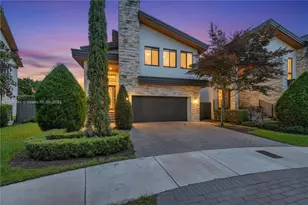 7679 NW 103rd Ct, Doral, FL 33178 - Photo 1