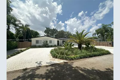 15812 SW 83rd Ct, Palmetto Bay, FL 33157 - Photo 1