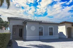 8078 NW 200th St, Hialeah, FL 33015 - Photo 1