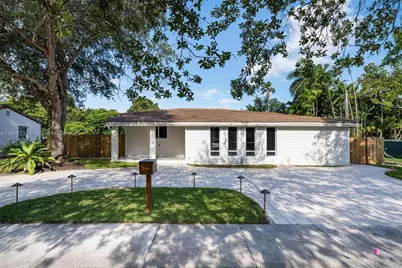 234 Minola Dr, Miami Springs, FL 33166 - Photo 1
