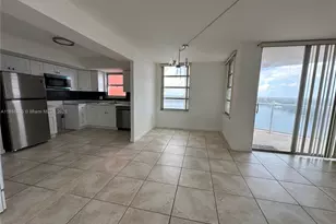 1351 NE Miami Gardens Dr, Miami, FL 33179 - Photo 1