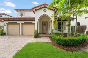 15274 SW 173rd Ln, Miami, FL 33187 - Photo 1