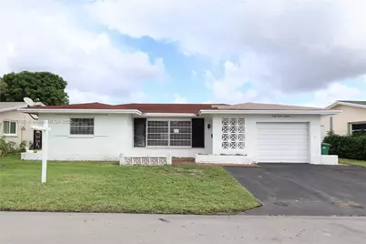 4716 NW 48th Ave, Tamarac, FL 33319 - Photo 1