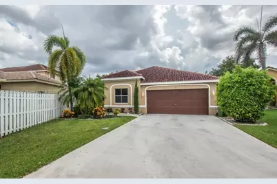 675 Maplewood Ct, Weston, FL 33327 - Photo 1