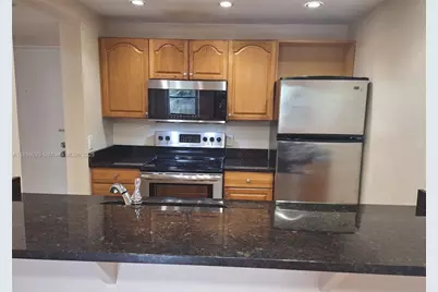 8180 Geneva Ct #224, Doral, FL 33166 - Photo 1