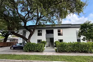 1305 NW 4th St, Miami, FL 33125 - Photo 1