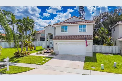 1061 NW 190th Ave, Pembroke Pines, FL 33029 - Photo 1