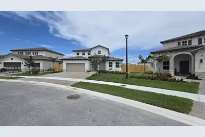 2727 SE 23rd Ter, Homestead, FL 33035 - Photo 1