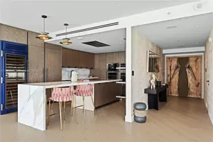 1000 S Pointe Dr, Miami Beach, FL 33139 - Photo 10