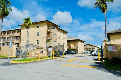 8851 NW 119th St #6117, Hialeah Gardens, FL 33018 - Photo 1