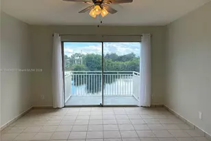 11250 SW 13th St, Pembroke Pines, FL 33025 - Photo 1