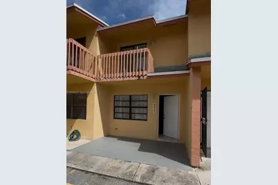 2353 W 66th Pl #304, Hialeah, FL 33016 - Photo 1