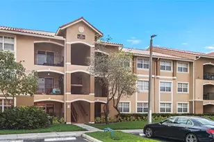 100 SW 117th Terrace, Pembroke Pines, FL 33025 - Photo 1