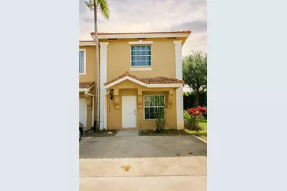 12224 SW 8th Ct, Pembroke Pines, FL 33025 - Photo 1