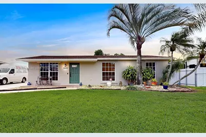 26303 SW 127th Pl, Homestead, FL 33032 - Photo 1
