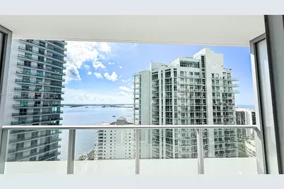 1300 Brickell Bay Dr #2206, Miami, FL 33131 - Photo 1