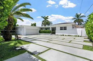 2115 Keystone Blvd, North Miami, FL 33181 - Photo 1