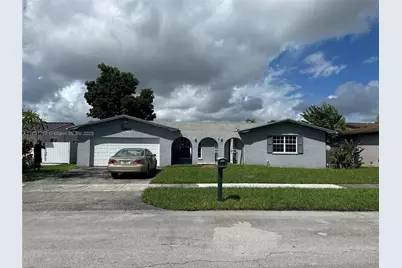 10751 SW 173rd St, Miami, FL 33157 - Photo 1