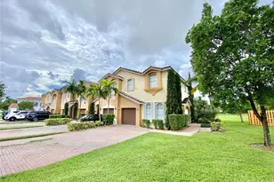 990 NW 99th Ct, Miami, FL 33172 - Photo 1
