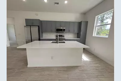 1018 Maddock St E #0, Lehigh Acres, FL 33974 - Photo 8