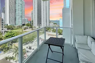 321 NE 26th St, Miami, FL 33137 - Photo 1