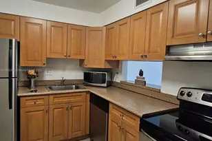 5201 Geneva Way, Doral, FL 33166 - Photo 1