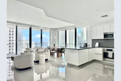 68 SE 6th St #1501, Miami, FL 33131 - Photo 1