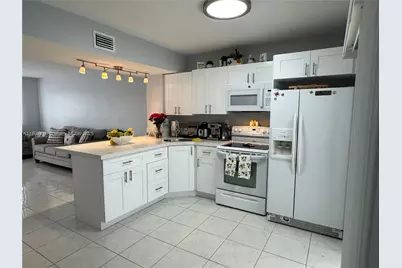 1817 SW 107th Ave #1807, Miami, FL 33165 - Photo 1
