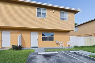145 NE 12th Ave, Homestead, FL 33030 - Photo 1