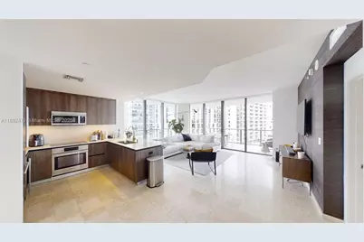 68 SE 6 St #1111, Miami, FL 33131 - Photo 1