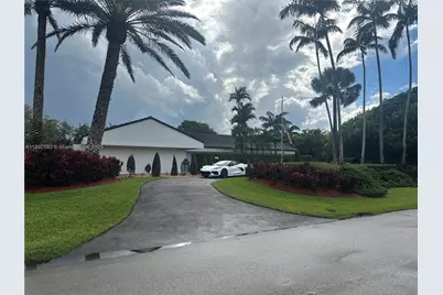 8050 SW 170th St, Palmetto Bay, FL 33157 - Photo 1