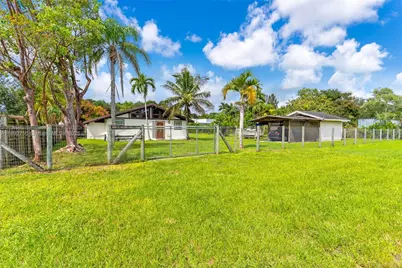 23060 SW 155th Ave, Miami, FL 33170 - Photo 1