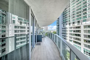 488 NE 18th St, Miami, FL 33132 - Photo 30