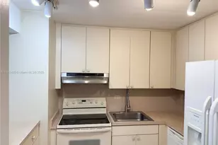 8990 SW 24th St, Miami, FL 33165 - Photo 1