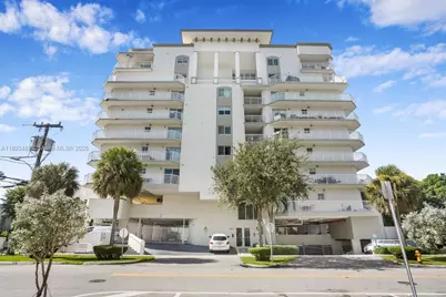 280 SW 20th Rd #907, Miami, FL 33129 - Photo 1